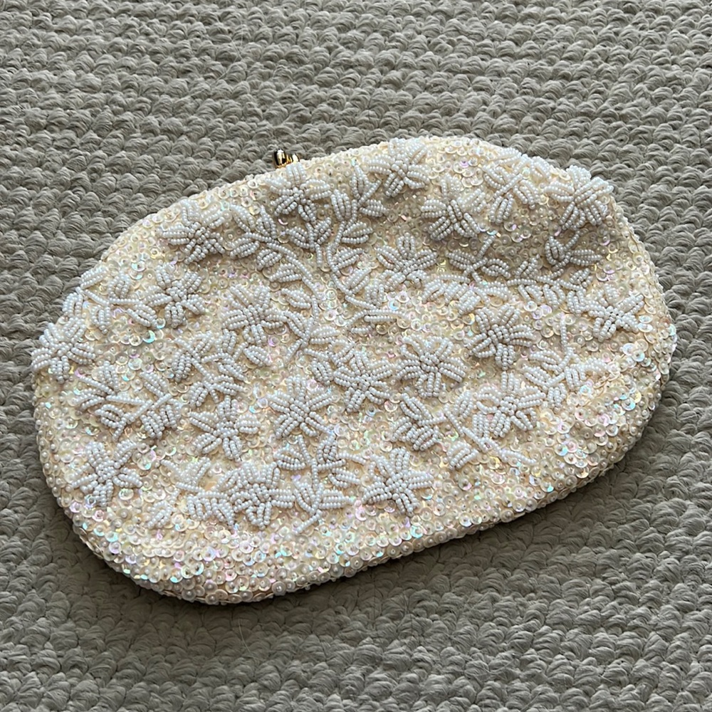 VINTAGE Beaded Clutch Purse